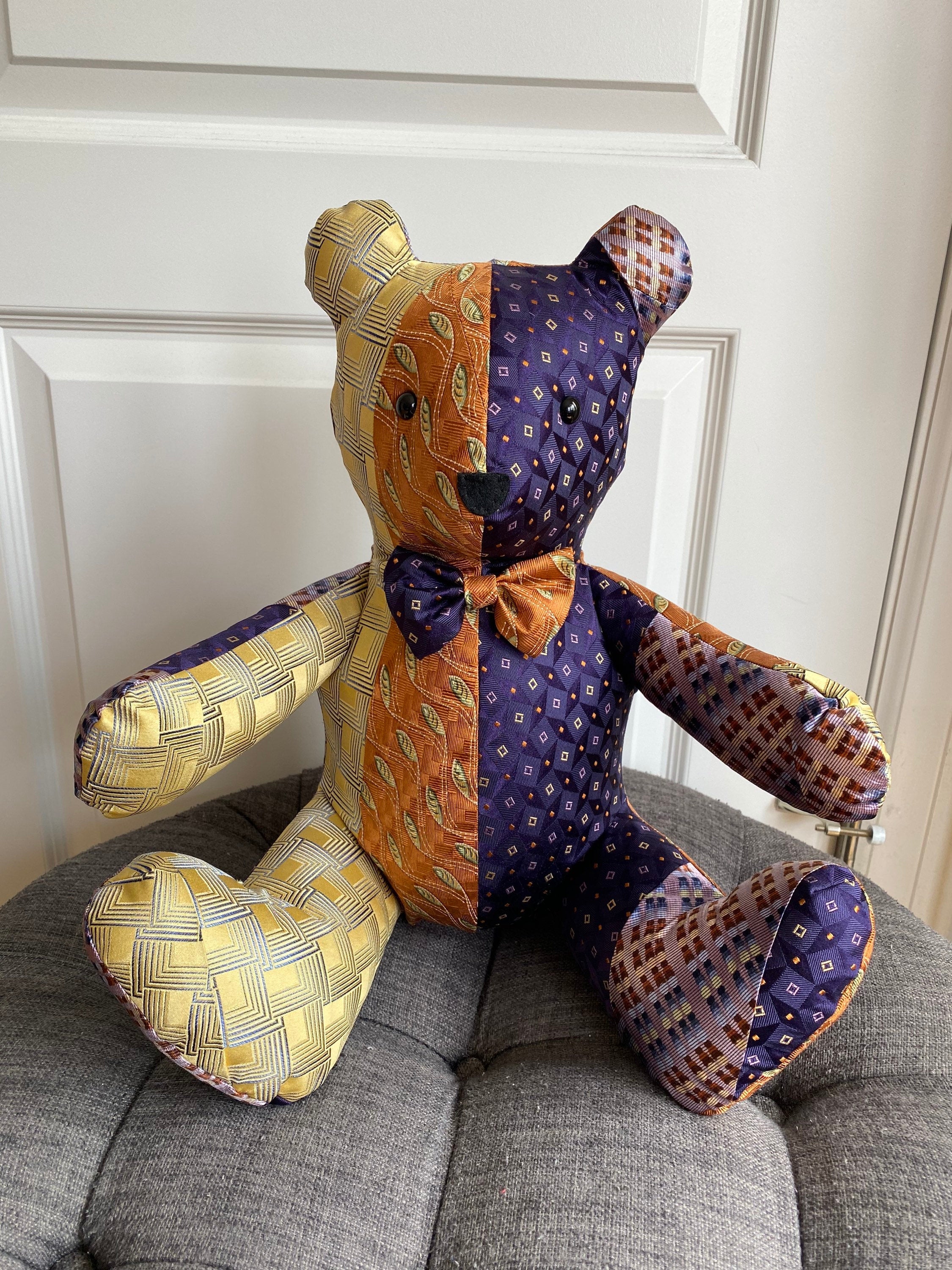 Memory Necktie Bear – JinsBears